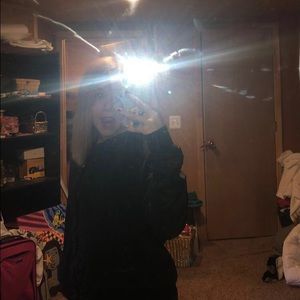 Meet your Posher, Elinor